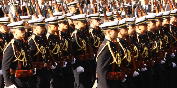 Desfile militar 12 de octubre por Elentir