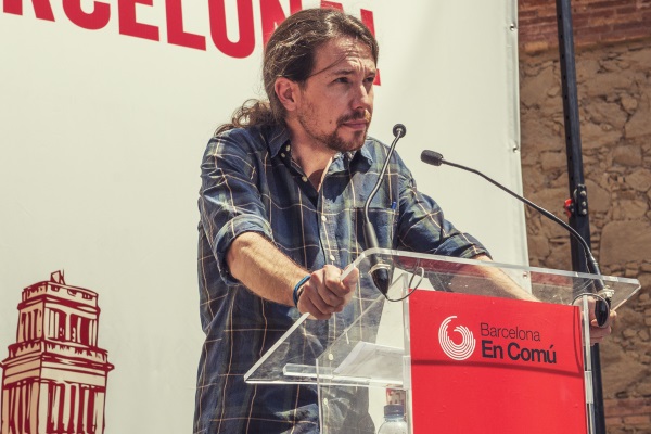 Pablo Iglesias serio por Marc Lozano para Barcelona en Comu