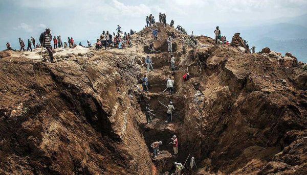 Bases geológicas de la esclavitud y la guerra digital